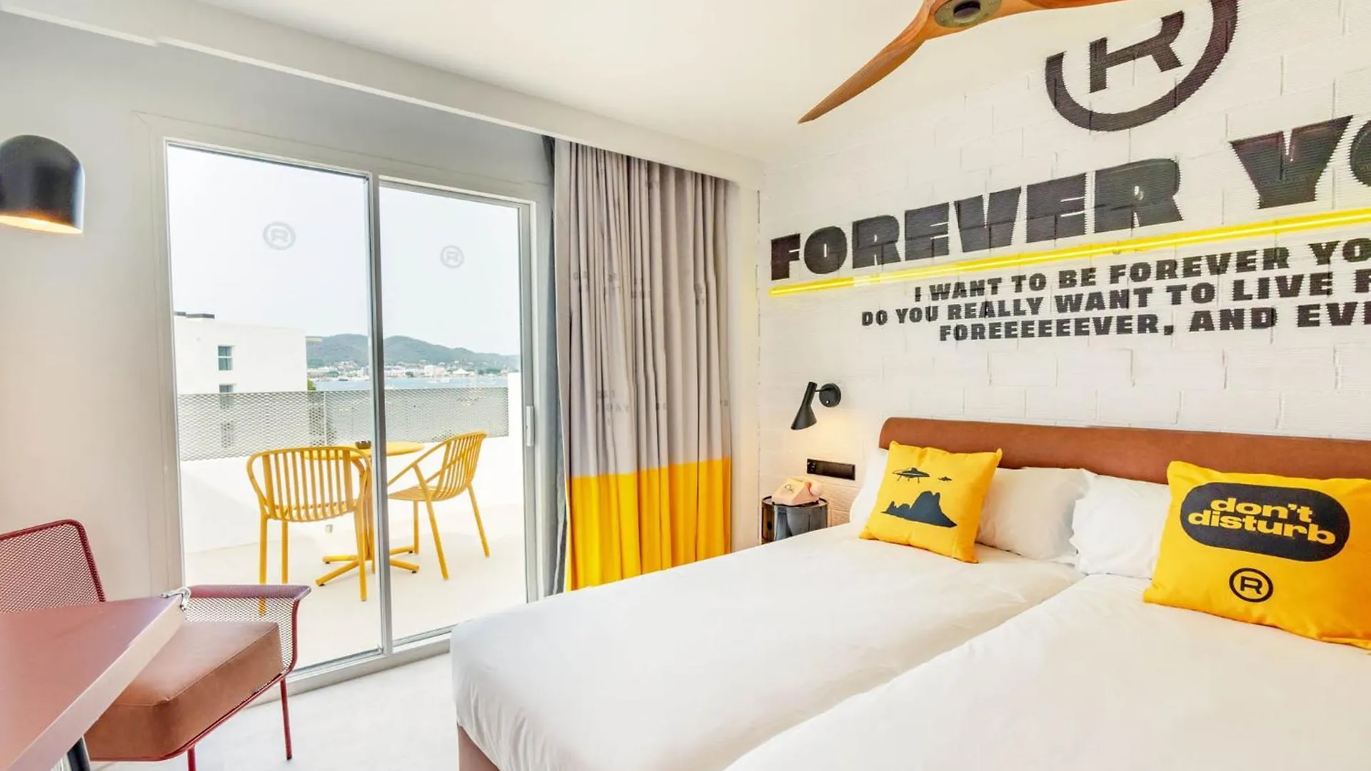 Ryans Lolas - Adults Only San Antonio  Hotel San Antonio (Ibiza)