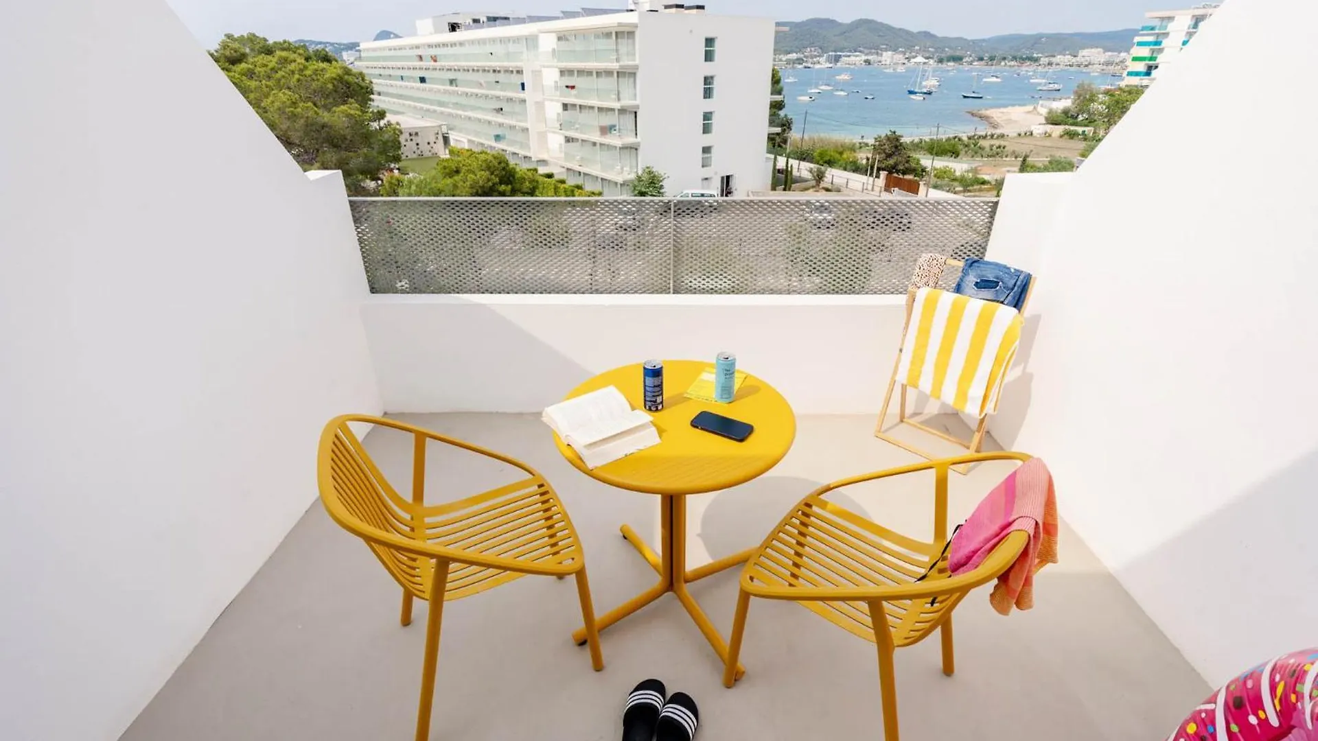 Ryans Lolas - Adults Only Sant Antoni de Portmany